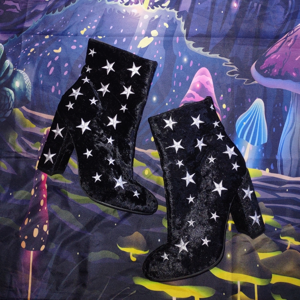 Stars Boots - Picture 5 of 13